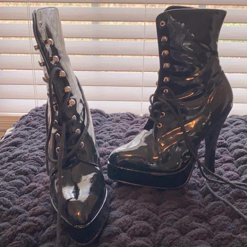 Black patent platform boots